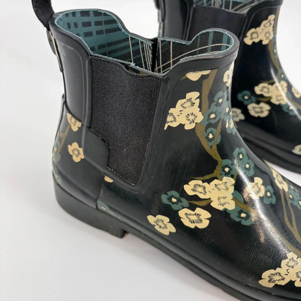 Hunter‎ Ankle Rain Boots Refined Blossom Print Size 11